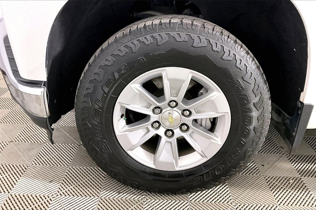 Used 2020 Chevrolet Silverado 1500 LT w/ Texas Edition image 7