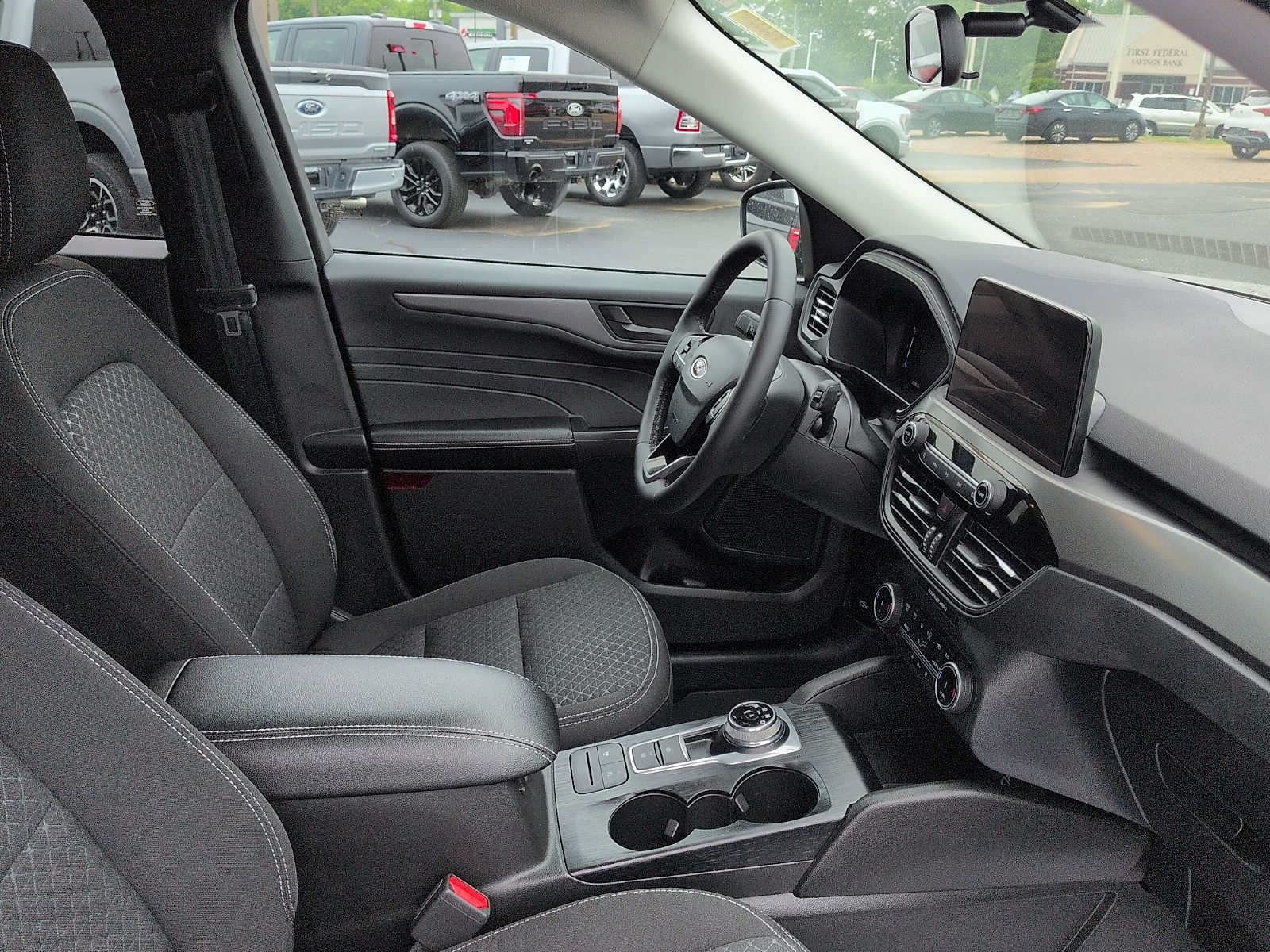 Certified 2023 Ford Escape Active AWD/4WD image 10