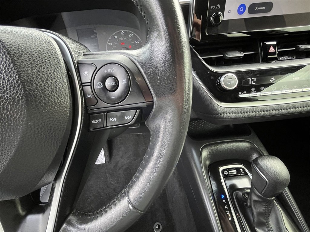 Used 2024 Toyota Corolla SE image 16