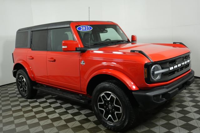 Certified 2023 Ford Bronco Outer Banks image 2