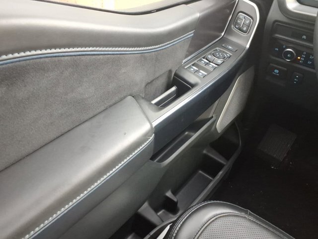Certified 2025 Ford F150 Platinum w/ Equipment Group 702A High AWD/4WD image 15