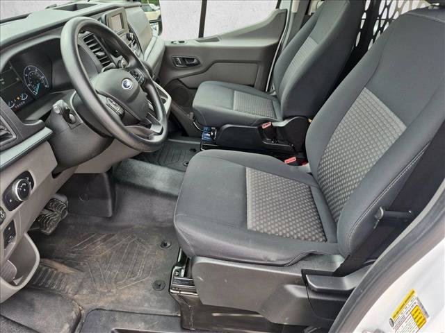 Certified 2025 Ford Transit 250 Low Roof w/ Exterior Upgrade Package RWD image 15