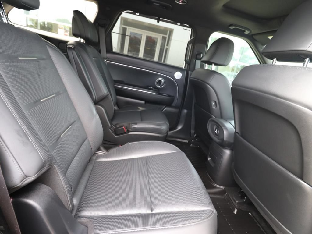 Used 2026 Hyundai Palisade Calligraphy AWD/4WD image 21