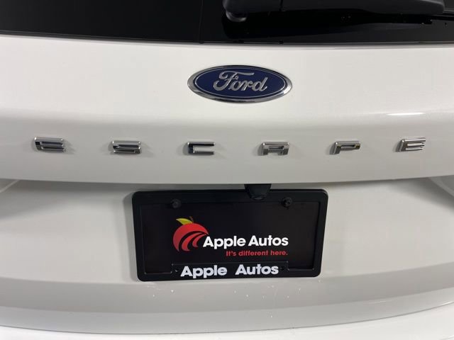 Certified 2024 Ford Escape ST-Line w/ Tech Pack #1 image 9
