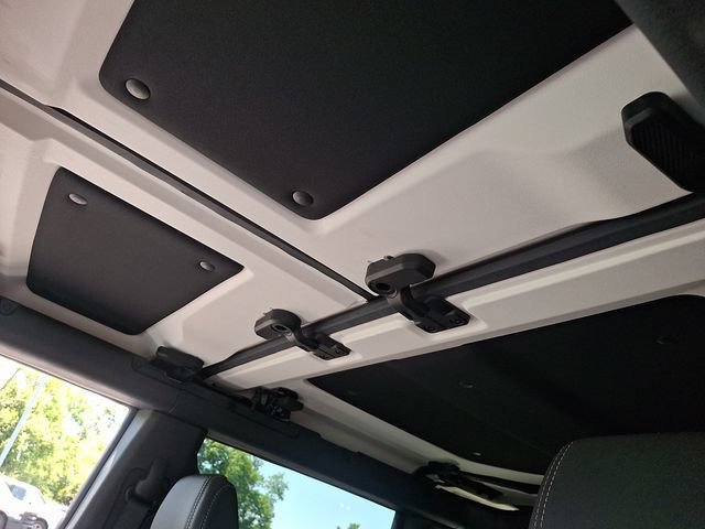 Certified 2025 Ford Bronco Badlands AWD/4WD image 25