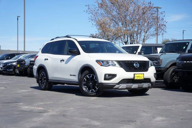 Used 2019 Nissan Pathfinder SV w/ Rock Creek Edition image 2