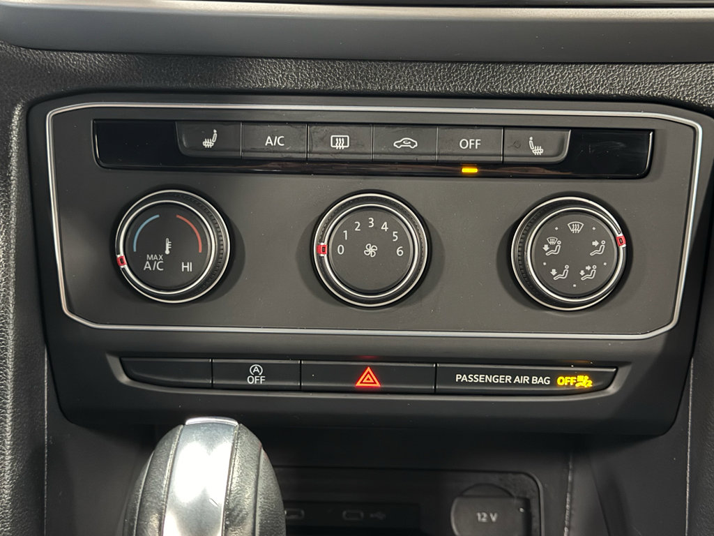 Used 2023 Volkswagen Atlas Cross Sport SE image 23