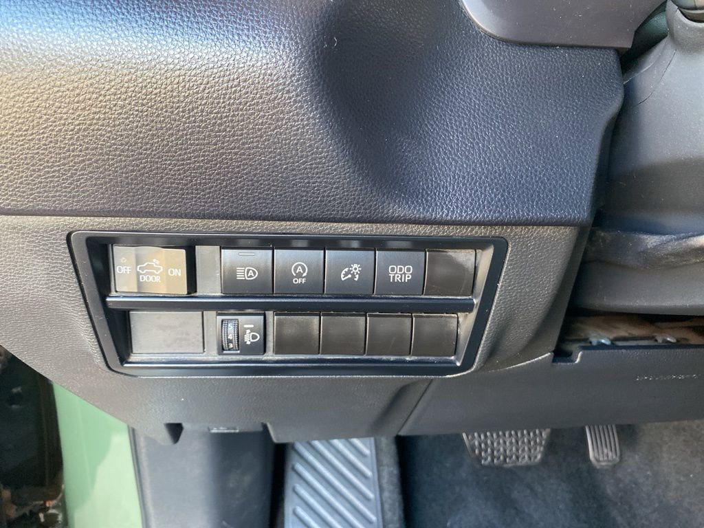 Used 2023 Toyota Tundra SR5 w/ SR5 Premium Package RWD image 22