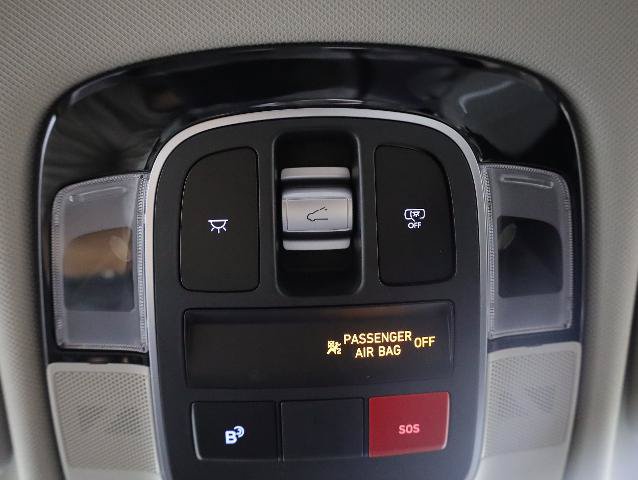Used 2025 Hyundai Tucson Limited AWD/4WD image 30
