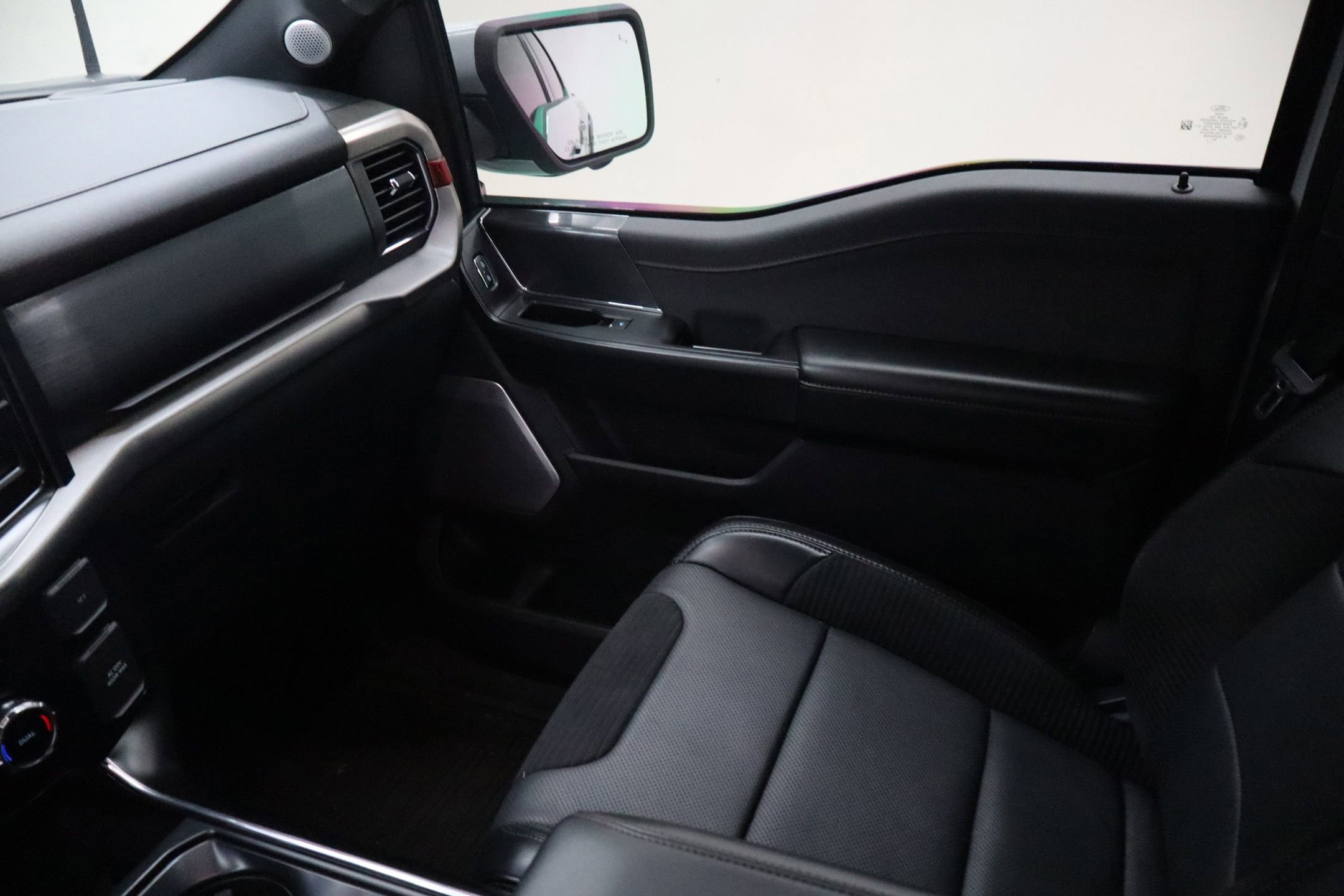 Certified 2023 Ford F150 Raptor image 22