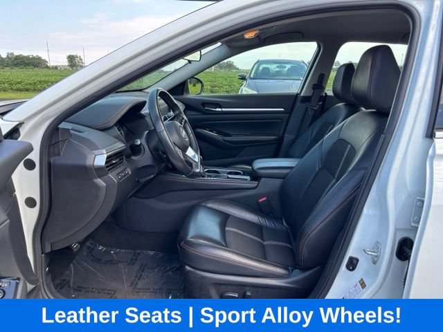 Used 2024 Nissan Altima 2.5 SR FWD image 11