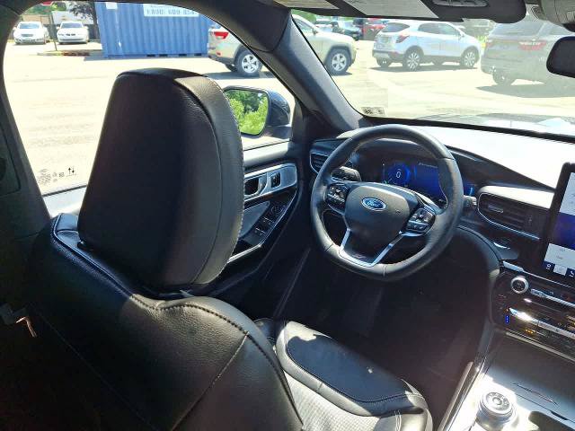 Certified 2023 Ford Explorer ST w/ Equipment Group 401A AWD/4WD image 15