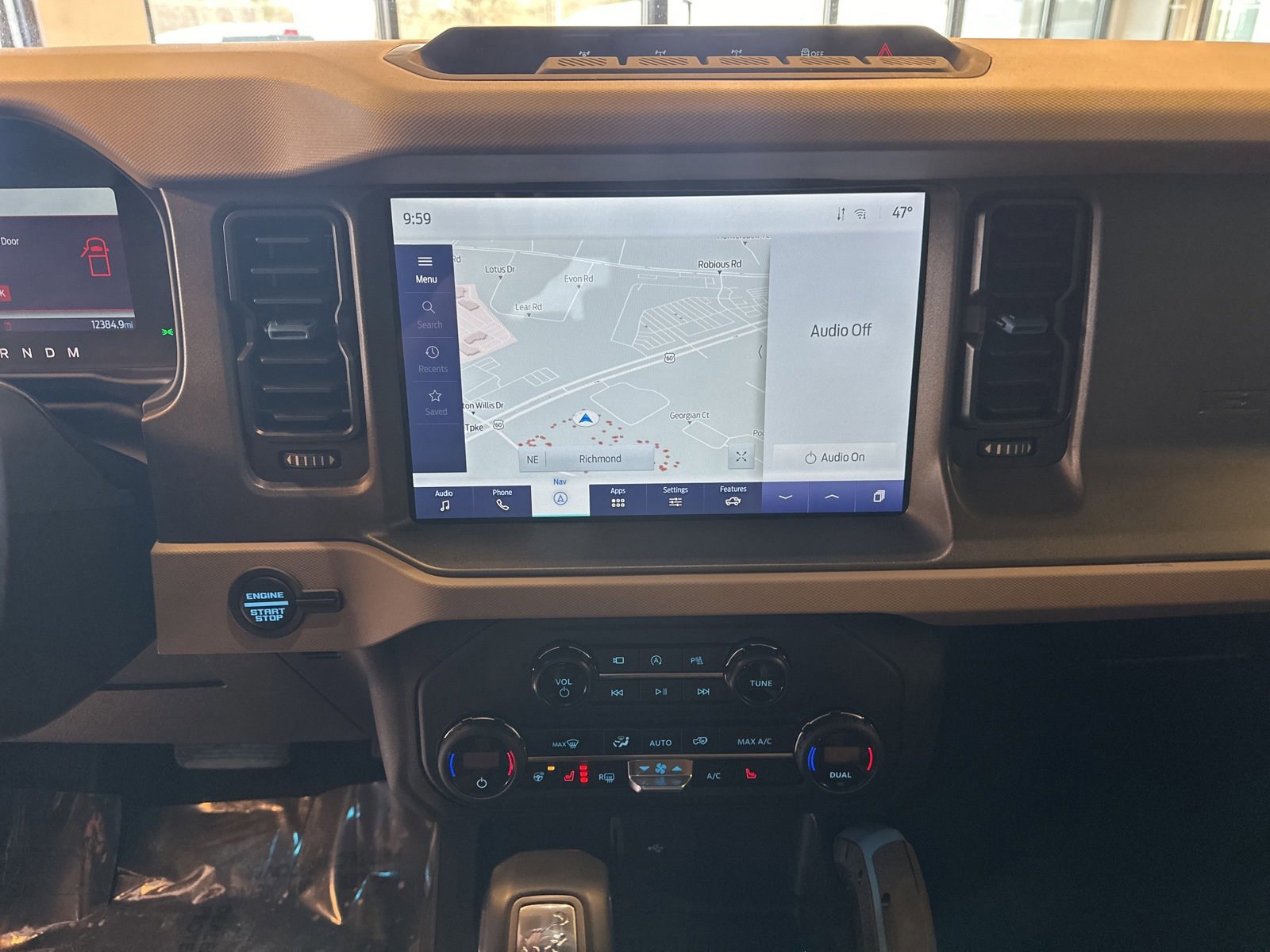 Certified 2024 Ford Bronco Wildtrak image 13