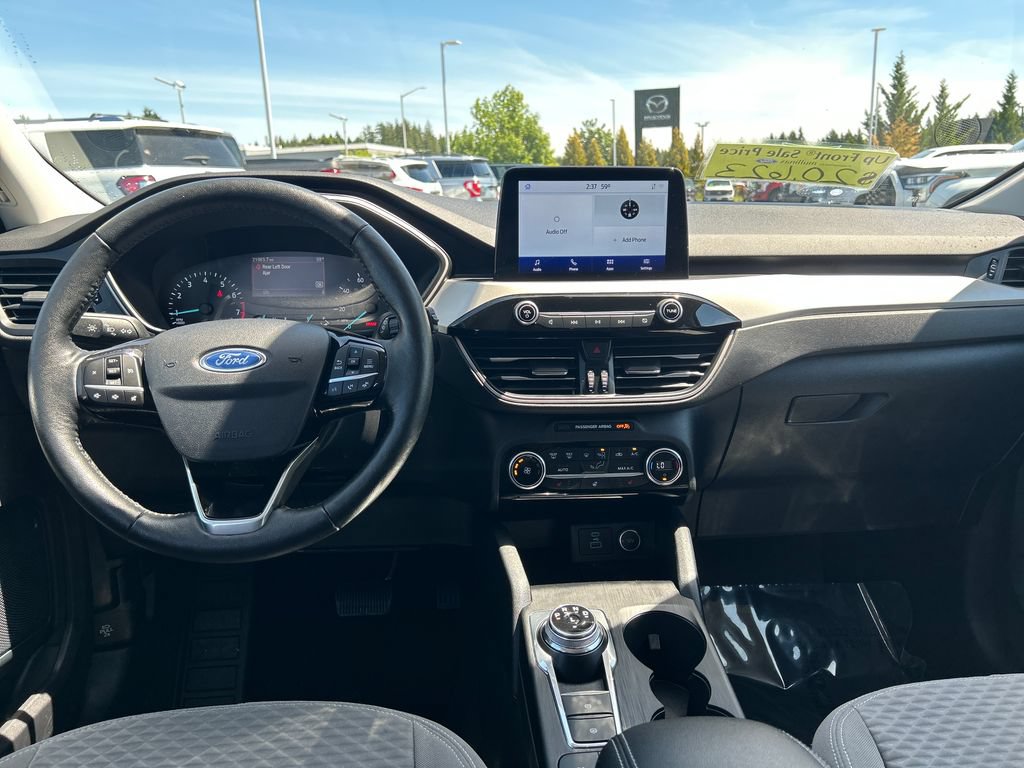 Certified 2021 Ford Escape SE w/ Cold Weather Package AWD/4WD image 6