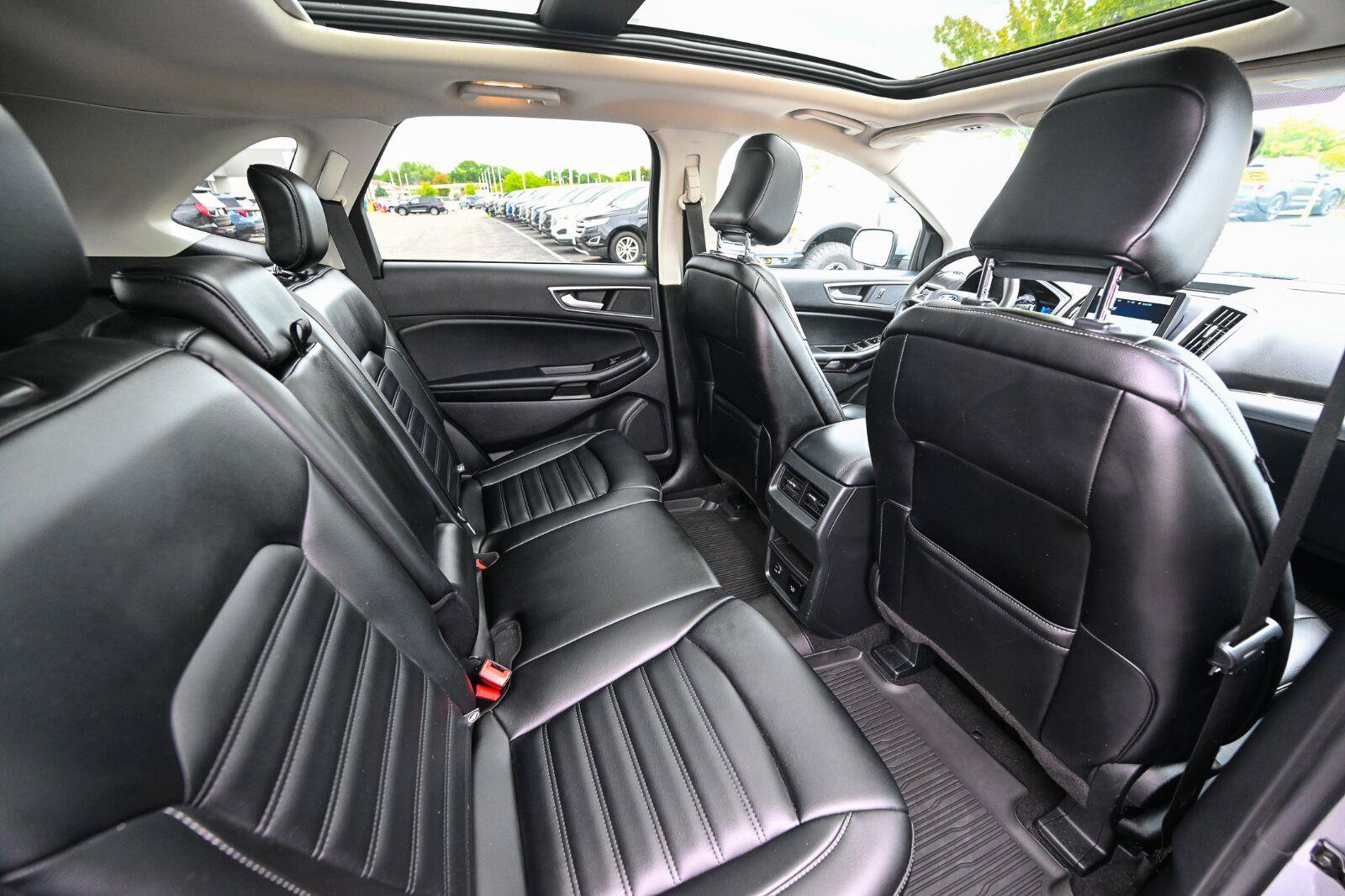 Certified 2022 Ford Edge SEL w/ Convenience Package AWD/4WD image 29