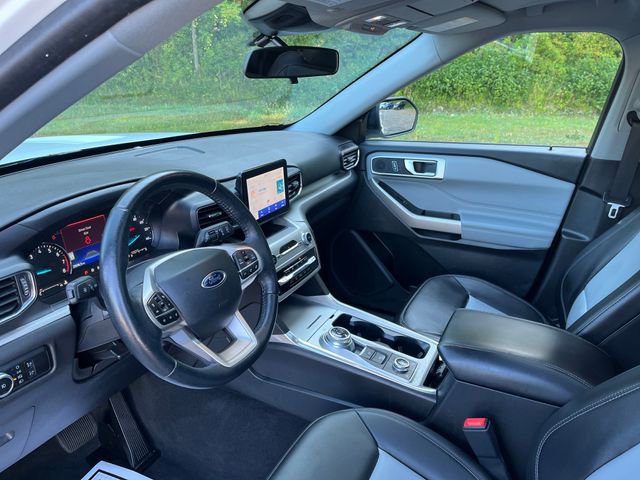 Certified 2023 Ford Explorer XLT w/ Equipment Group 202A image 10