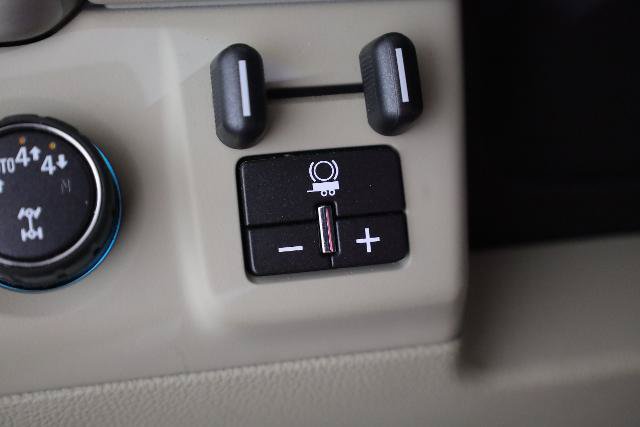 Used 2020 GMC Yukon Denali w/ Denali Premium Package AWD/4WD image 36