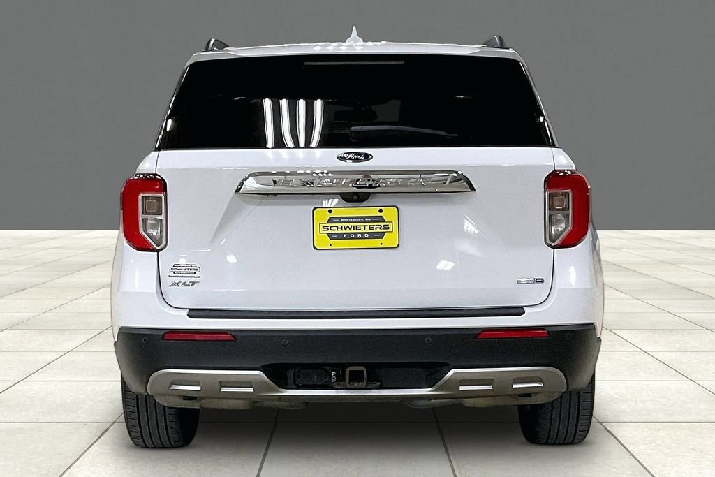 Certified 2020 Ford Explorer XLT w/ Equipment Group 202A AWD/4WD image 4