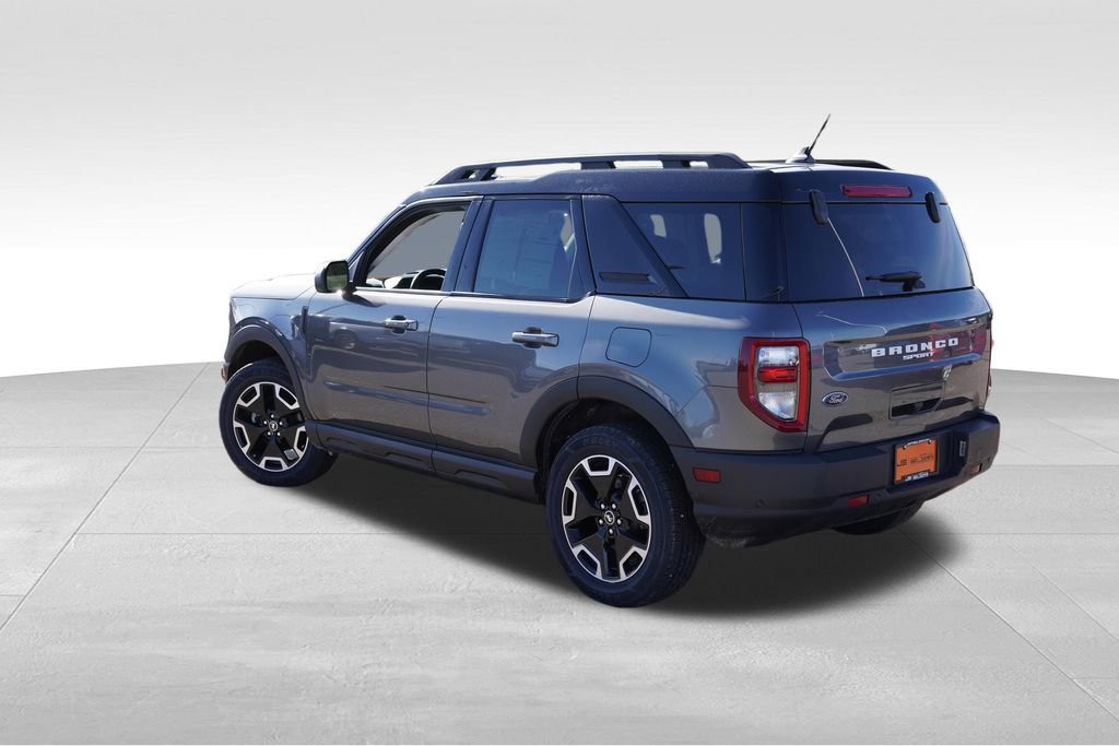 Certified 2023 Ford Bronco Sport Outer Banks w/ Tech Package AWD/4WD image 7