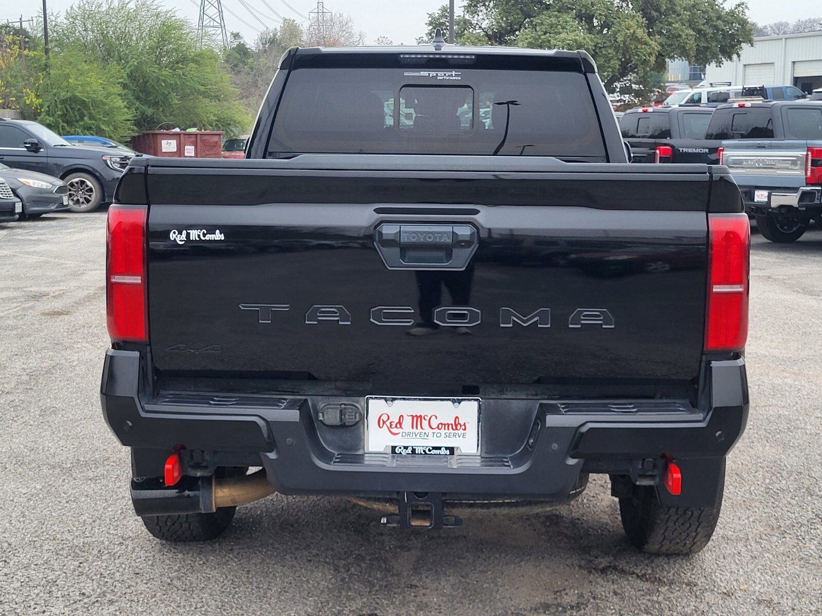 Used 2024 Toyota Tacoma TRD Off-Road image 4
