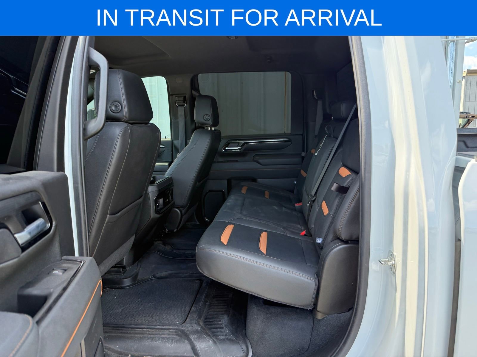 Used 2025 GMC Sierra 2500 AT4 AWD/4WD image 12