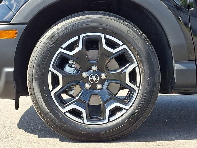 Certified 2025 Ford Bronco Sport Outer Banks w/ Outer Banks Tech Package+ AWD/4WD image 8