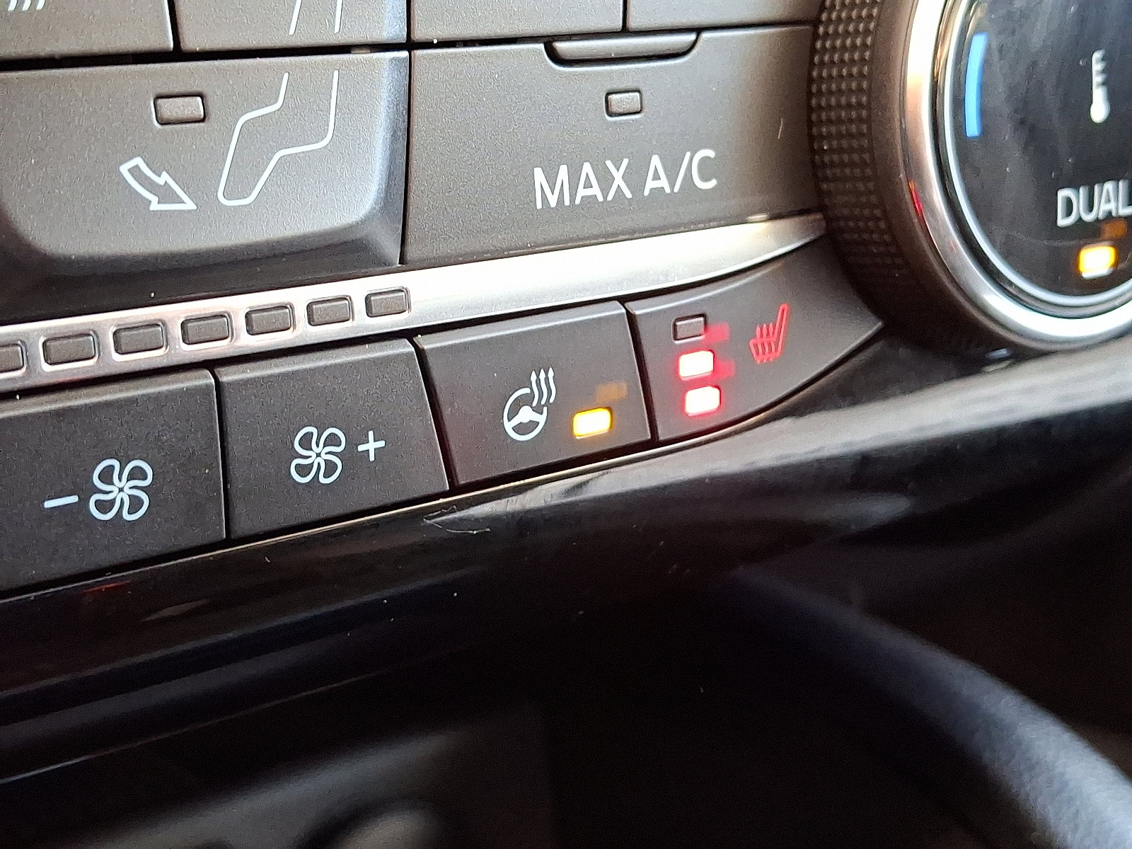 Certified 2022 Ford Escape SEL image 26