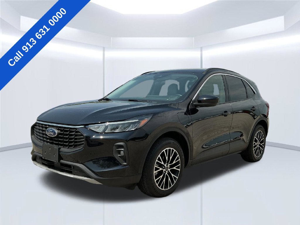 Certified 2023 Ford Escape SE