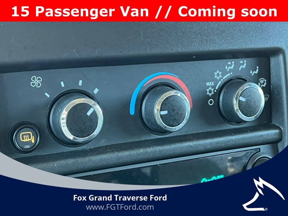 Used 2025 Chevrolet Express 3500 LT w/ LT Preferred Equipment Group image 21