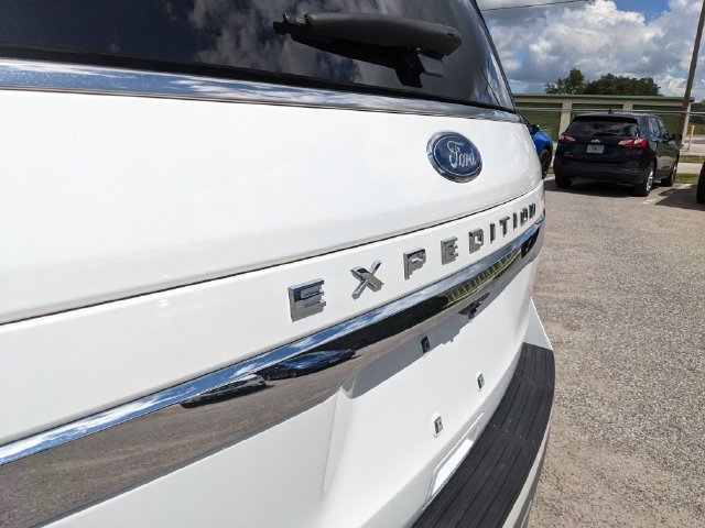 Certified 2022 Ford Expedition Limited AWD/4WD image 13