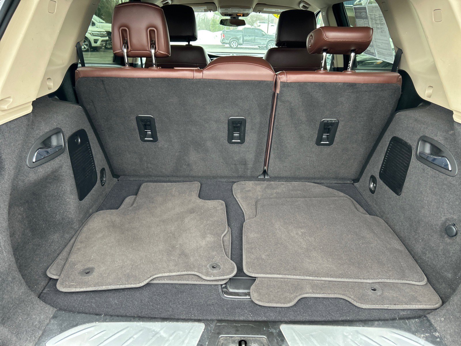 Used 2018 Buick Envision Essence image 13