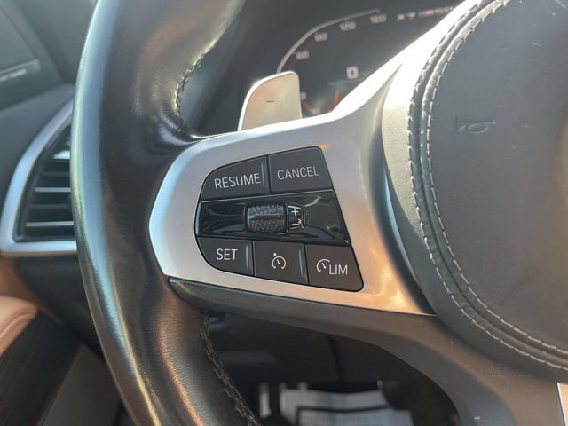 Used 2021 BMW X7 M50i w/ Cold Weather Package AWD/4WD image 29