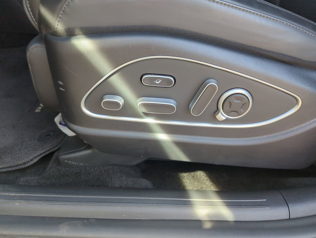 Used 2026 Hyundai Palisade Calligraphy AWD/4WD image 12