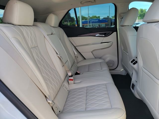 Used 2023 Buick Envision Avenir AWD/4WD image 22