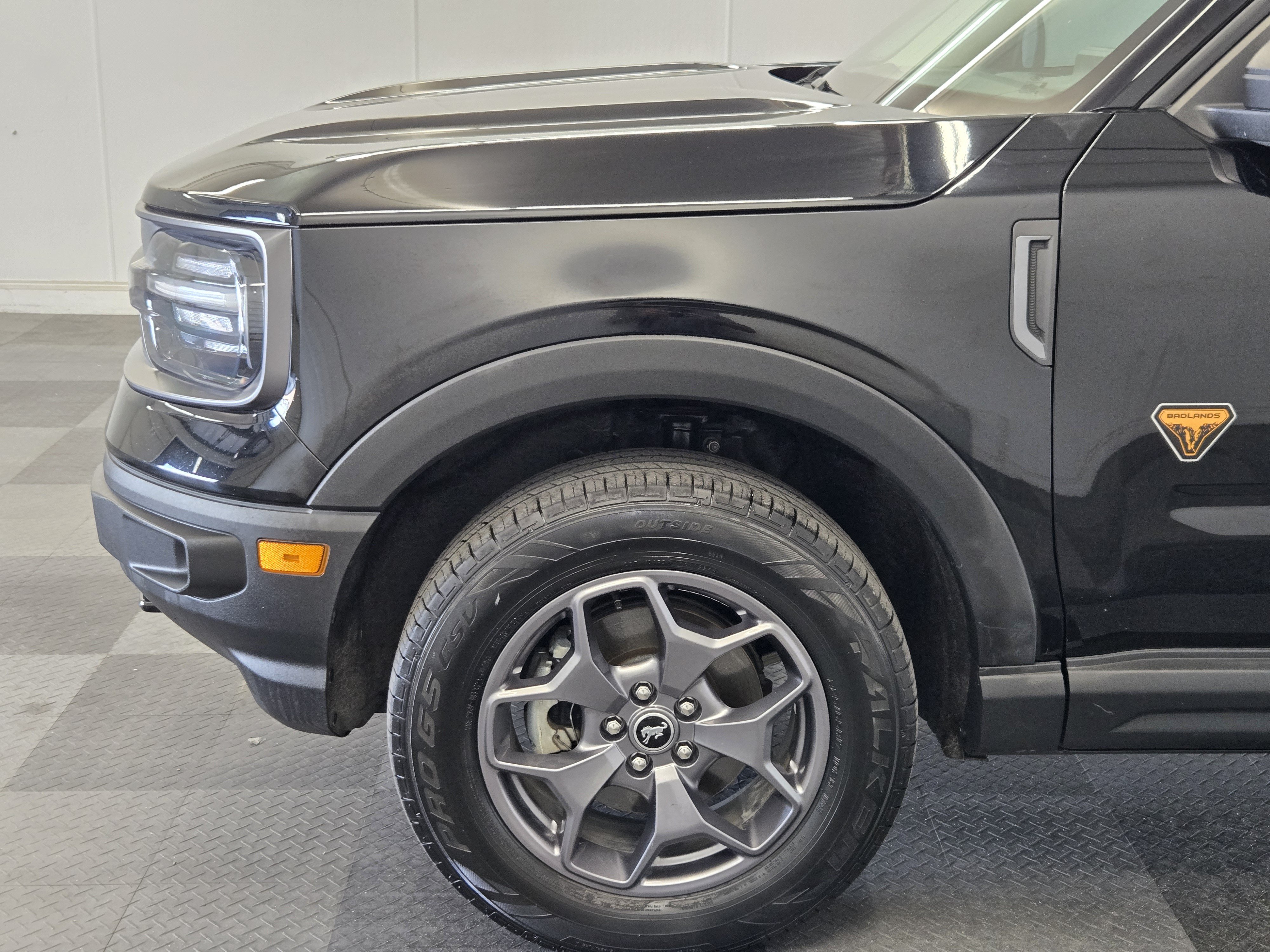 Certified 2023 Ford Bronco Sport Badlands w/ Premium Package AWD/4WD image 9