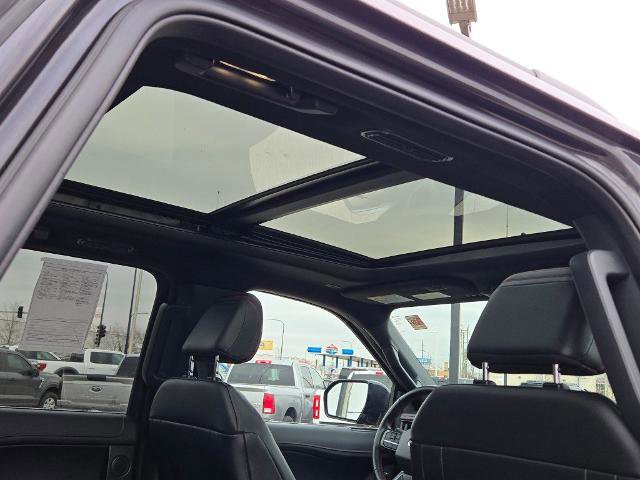 Certified 2022 Ford Expedition Limited image 12