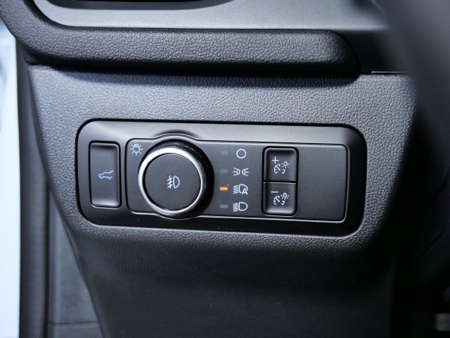 Certified 2025 Ford Escape Platinum AWD/4WD image 26