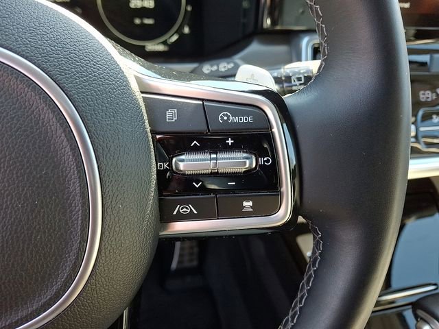 Used 2023 Kia Sorento SX image 24