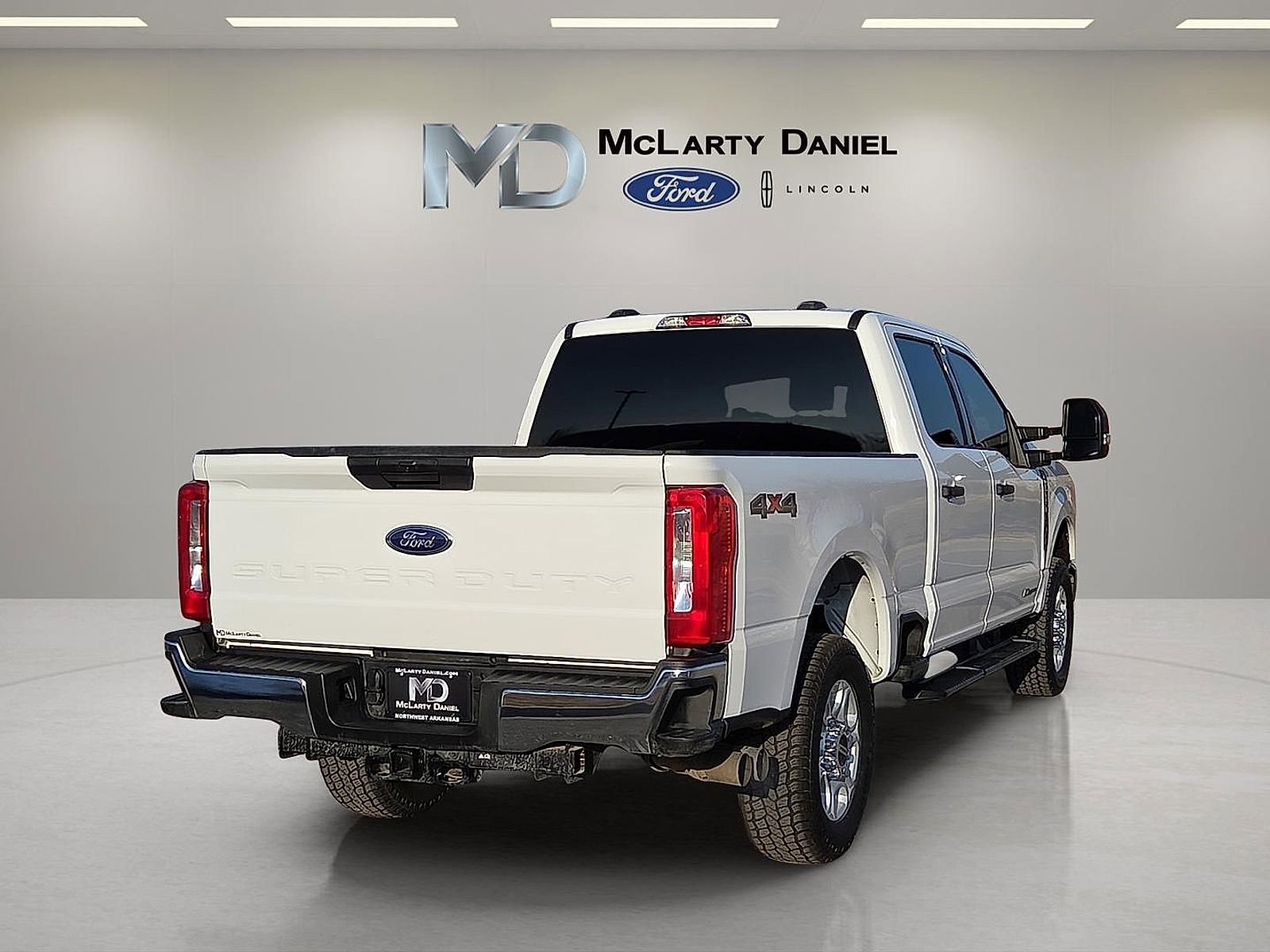 Certified 2025 Ford F250 XLT image 5