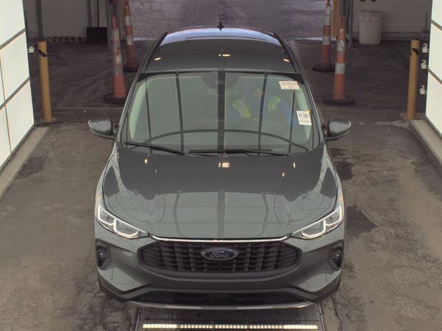Certified 2025 Ford Escape Platinum image 6