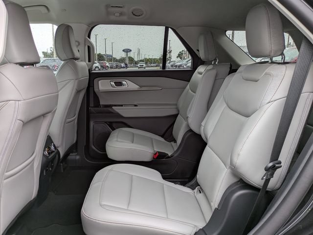 Certified 2026 Ford Explorer Active w/ Active Comfort Package RWD image 14