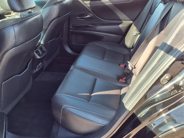 Used 2021 Lexus ES 250 250 w/ Premium Package image 10
