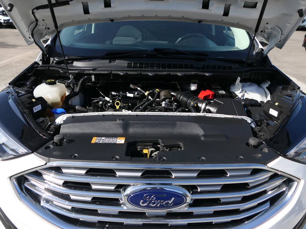 Certified 2020 Ford Edge SE FWD image 31