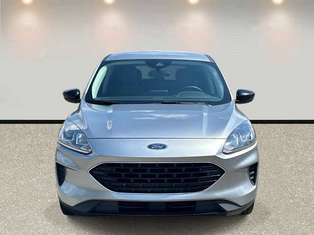 Certified 2022 Ford Escape SE w/ SE Sport Appearance Package FWD image 2