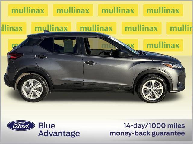 Used 2024 Nissan Kicks S image 2