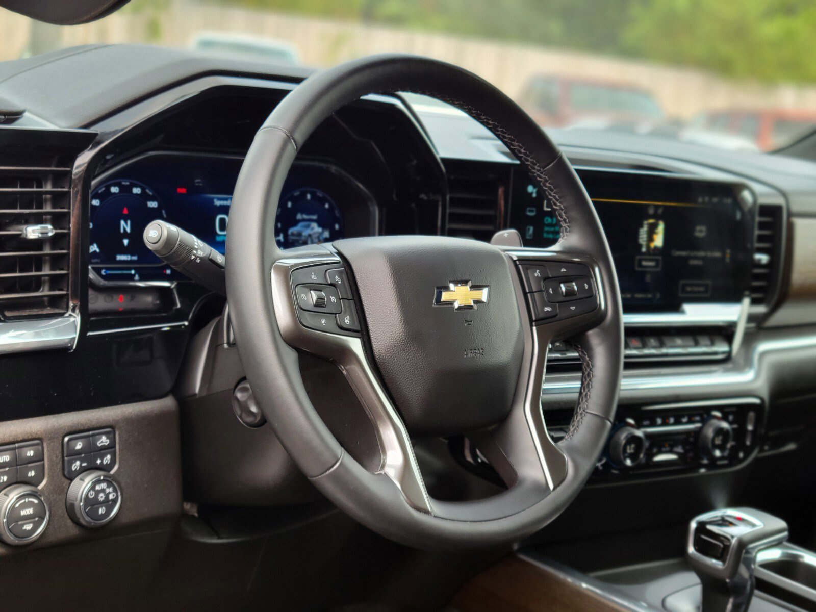 Used 2024 Chevrolet Silverado 1500 High Country w/ High Country Premium Package image 20