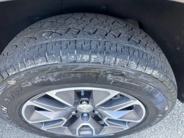 Used 2021 Chevrolet Suburban LT w/ Rear Media and Nav Package AWD/4WD image 12