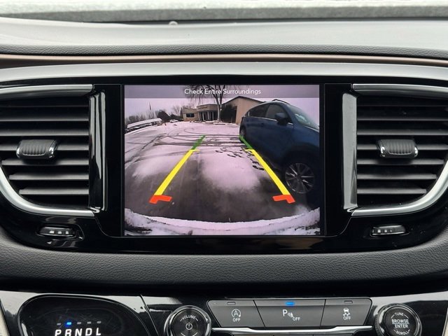 Used 2018 Chrysler Pacifica Touring-L Plus image 8