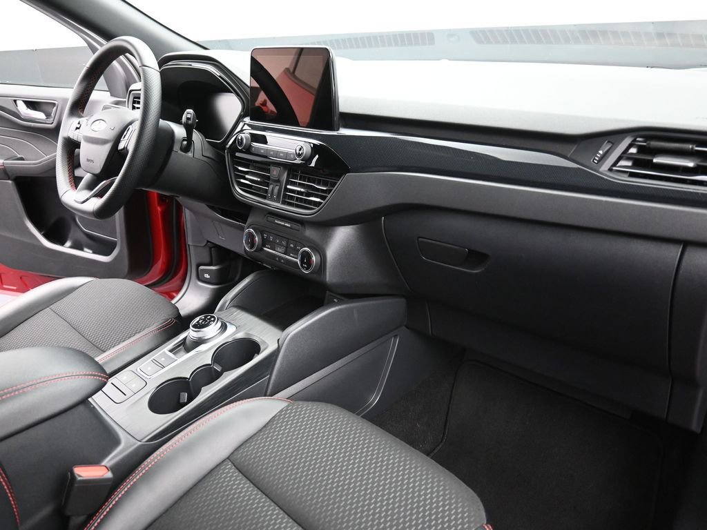 Certified 2025 Ford Escape ST-Line image 24