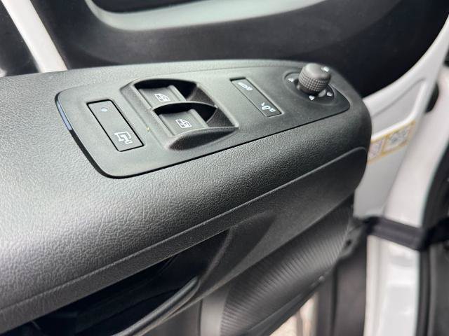 Used 2025 RAM ProMaster 3500 w/ Convenience Group FWD image 15